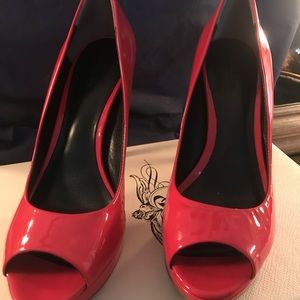 Rachel Roy peep toe heels